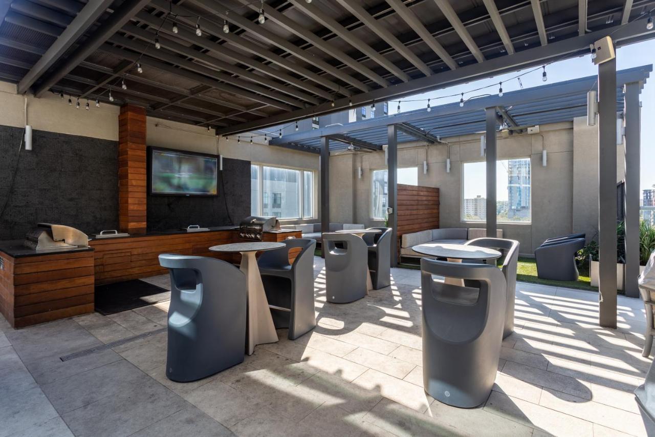 Locale Austin - Rainey Street Exterior foto