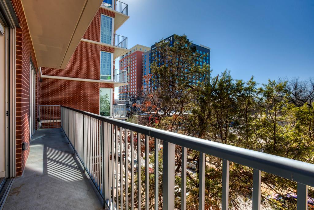 Locale Austin - Rainey Street Exterior foto